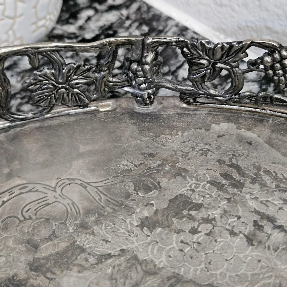 Godinger Silver Plated Grapevine 14